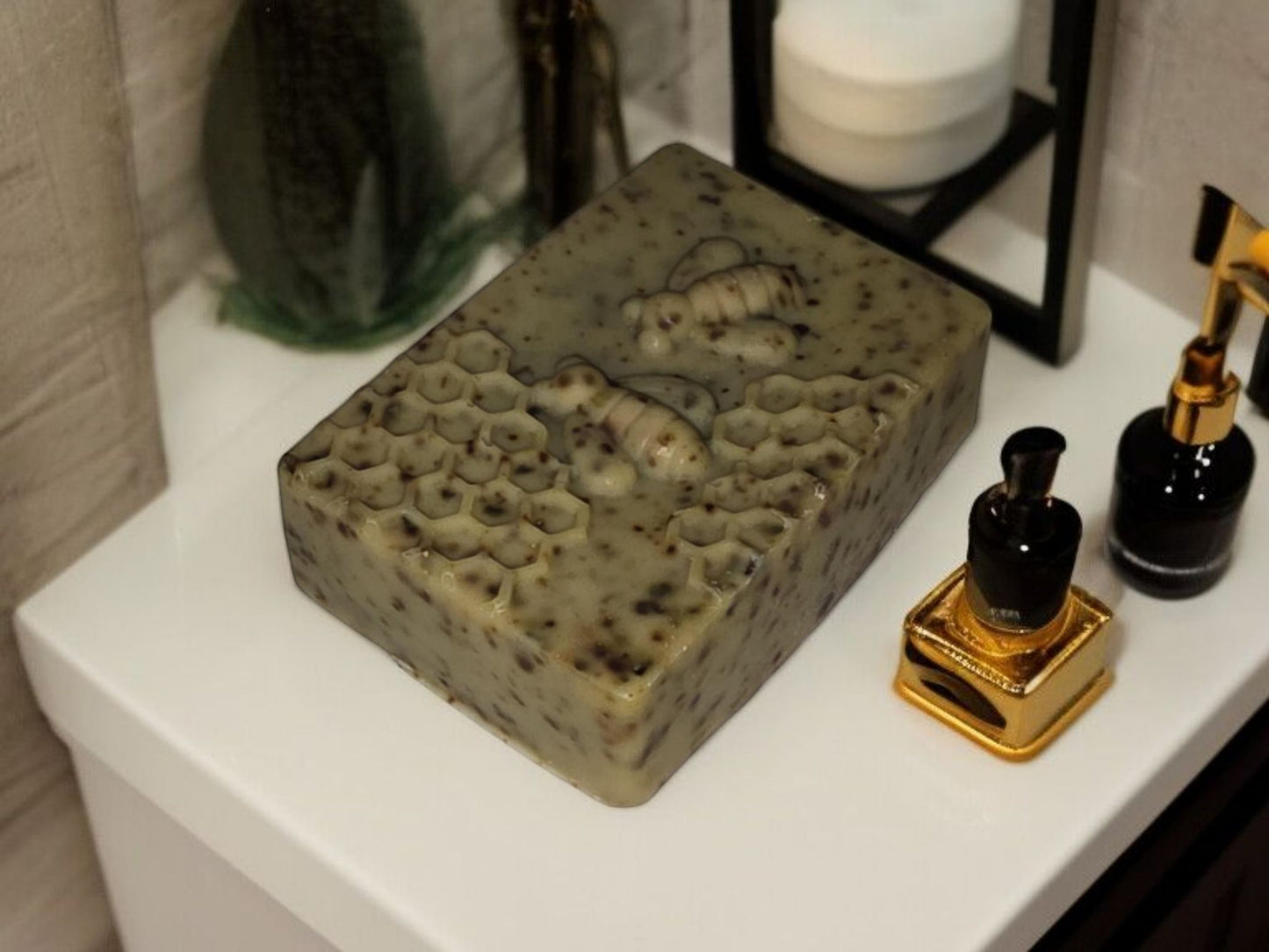 Kawakawa Akeake Tarata Soap (ECZEMA)